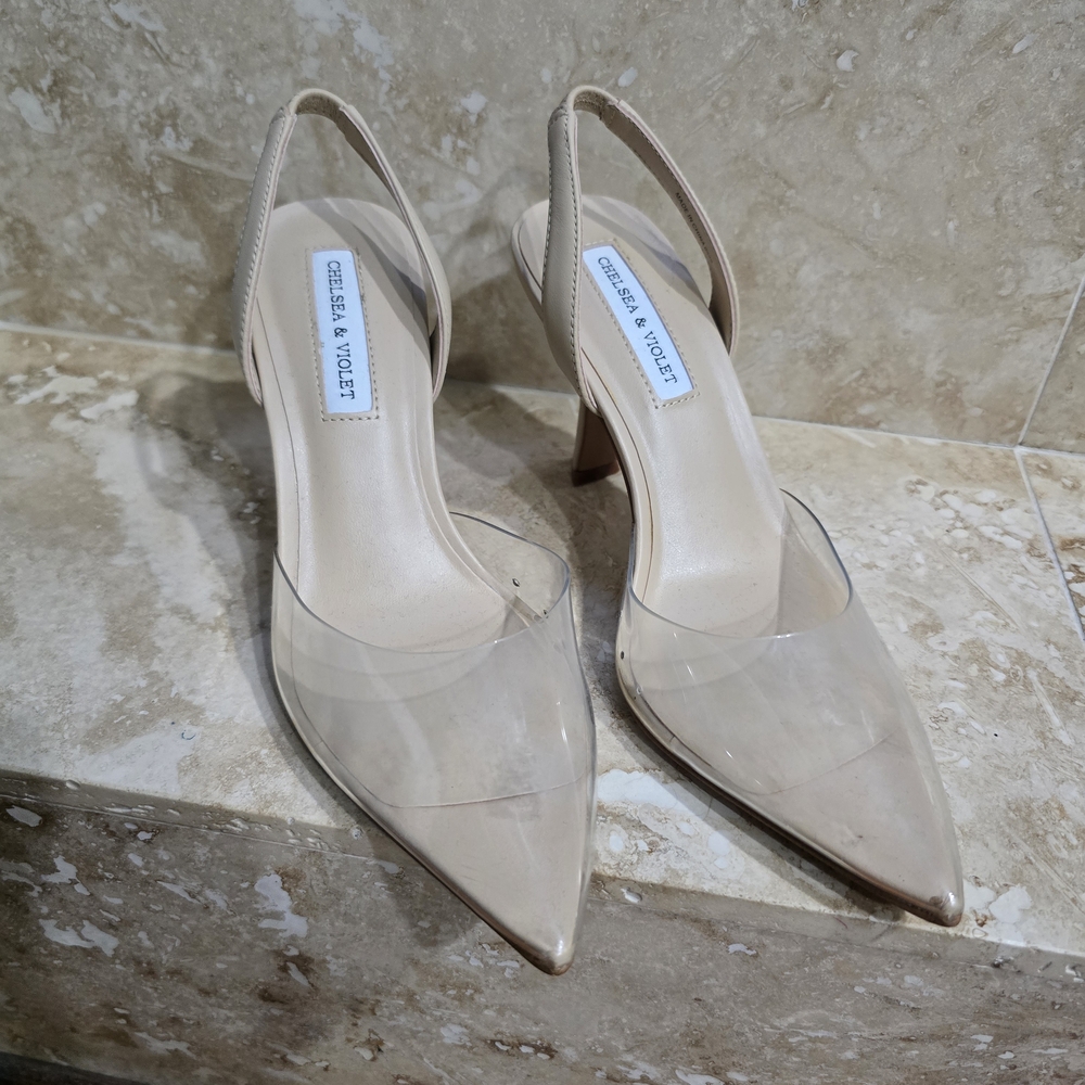 Chelsea & Violet Cream Pointed-Toe Heels